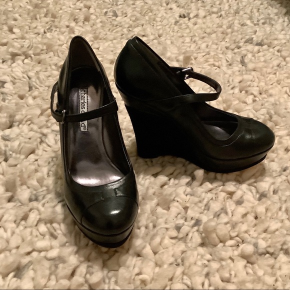 Charles David - Platform Heels - Picture 2 of 5